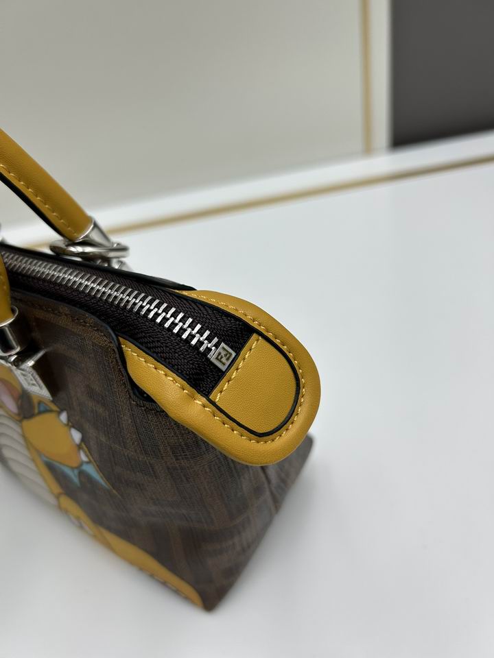 Fendi 17x18x8cm jj7_5