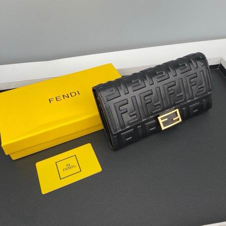 Fendi 621666 19x10.5x3.5cm zy1_3