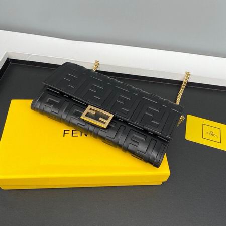 Fendi 621666 19x10.5x3.5cm zy1_6