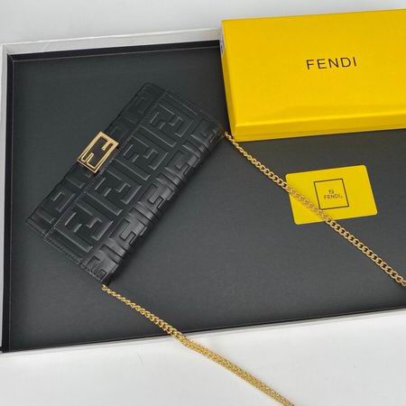 Fendi 621666 19x10.5x3.5cm zy1_7