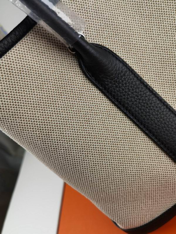 Garden Party 36cm 30cm am 02 (129)