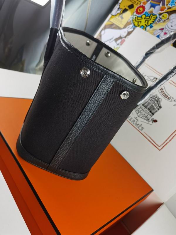 Garden Party 36cm 30cm am 02 (99)