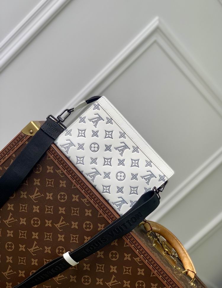 Gaston M81115 22x14.5x4.5cm gf1_2