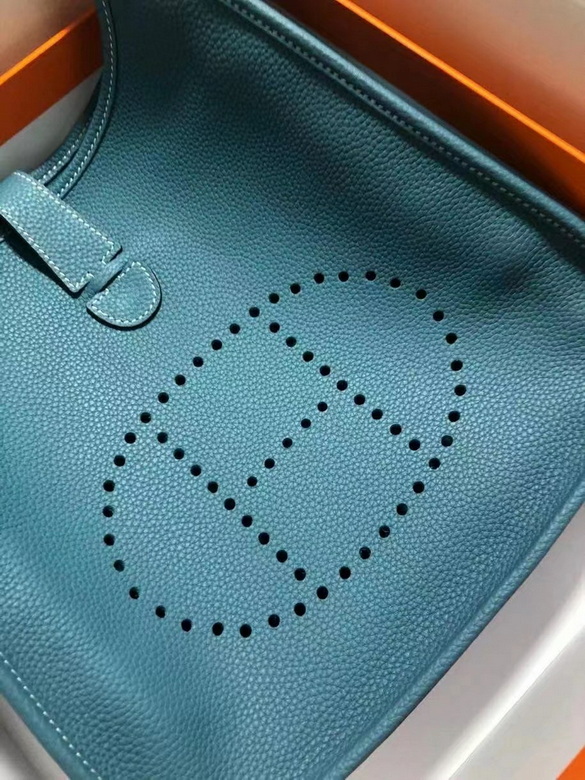 Herme Evelyne 28x30x9cm 080505 AM-1 (3)