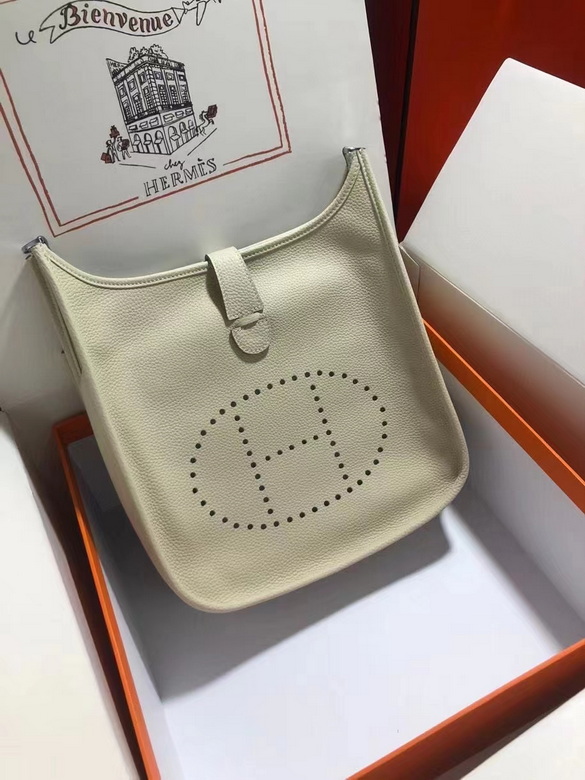 Herme Evelyne 28x30x9cm 080505 AM-2 (1)