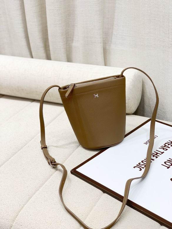 Hermes 2205 17.5x17.5x10cm zy (4)