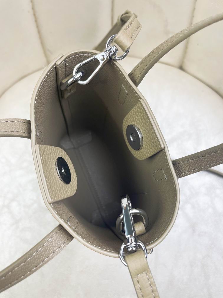 Hermes 2206 19x14x6.5cm zy (13)