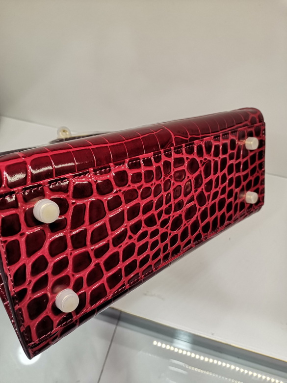 Kelly 25cm 28cm 081203 JD 1 (2)