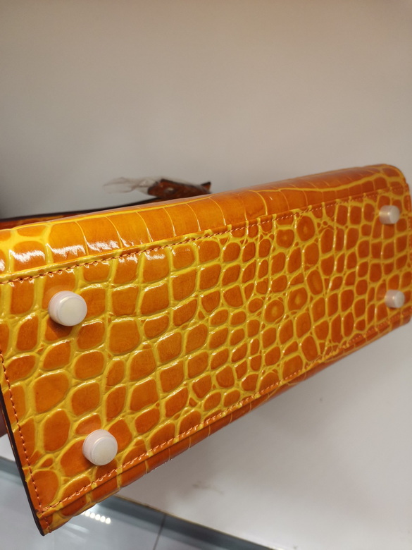 Kelly 25cm 28cm 081203 JD 5 (2)