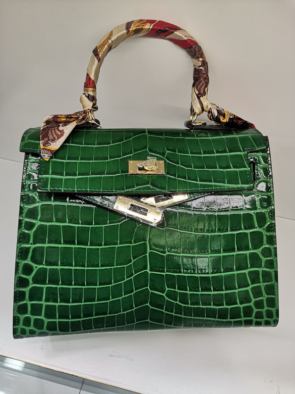 Kelly 25cm 28cm 081203 JD 6 (1)