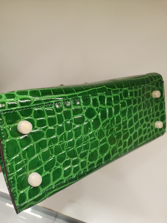 Kelly 25cm 28cm 081203 JD 6 (2)