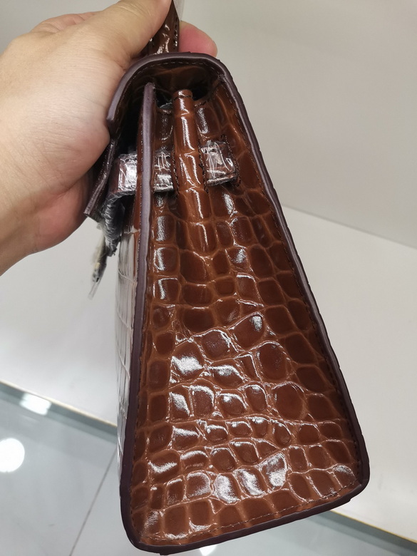 Kelly 25cm 28cm 081203 JD 7 (2)