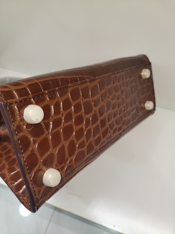 Kelly 25cm 28cm 081203 JD 7 (3)