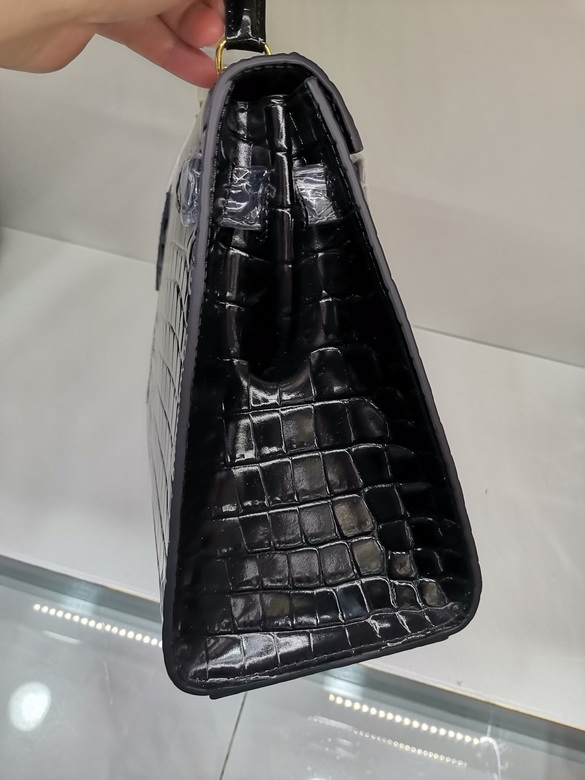 Kelly 25cm 28cm 081203 JD 9 (3)