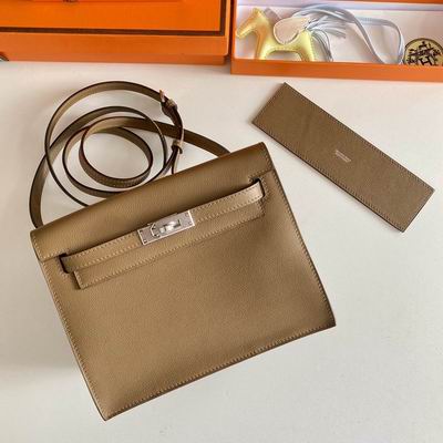 Kelly danse II 22cm swift am 05 (22)