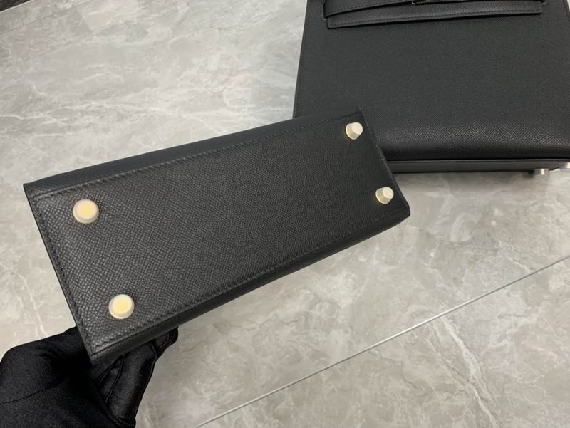 Kelly epsom 25 28 am 03 (3)