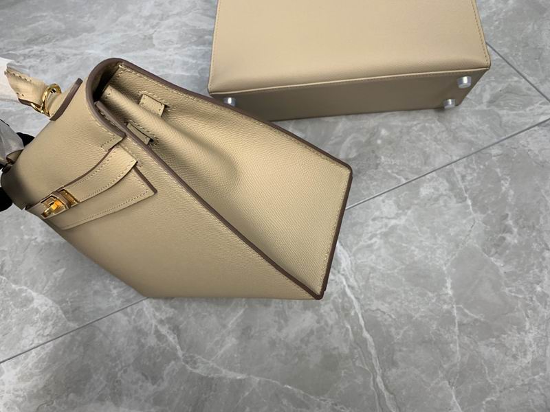 Kelly epsom 25 28 am 03 (39)