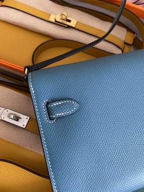 Kelly wocepson 080509 AM-1 (6)