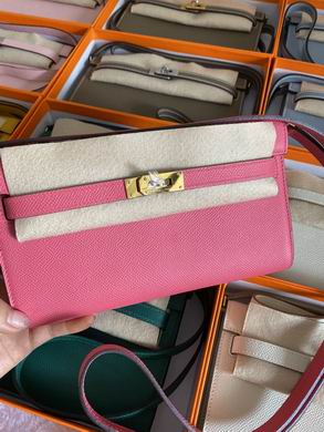 Kelly wocepson 080509 AM-15 (3)