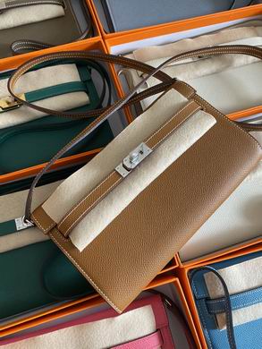 Kelly wocepson 080509 AM-16 (3)