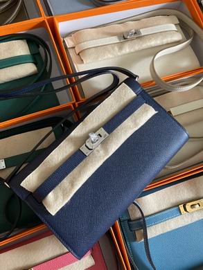 Kelly wocepson 080509 AM-3 (2)