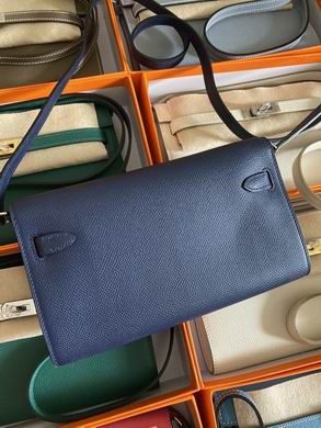 Kelly wocepson 080509 AM-3 (5)