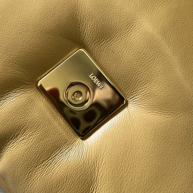 LOEWE 062768 23X13X6cm SS 4colour (34)