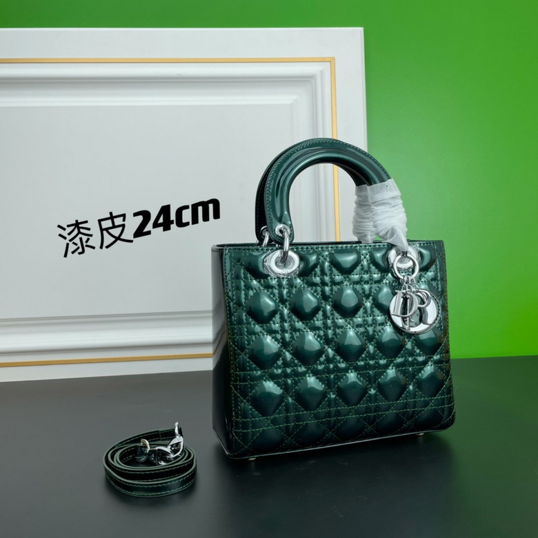 Lady 24cm 110404 XM 2 (1)