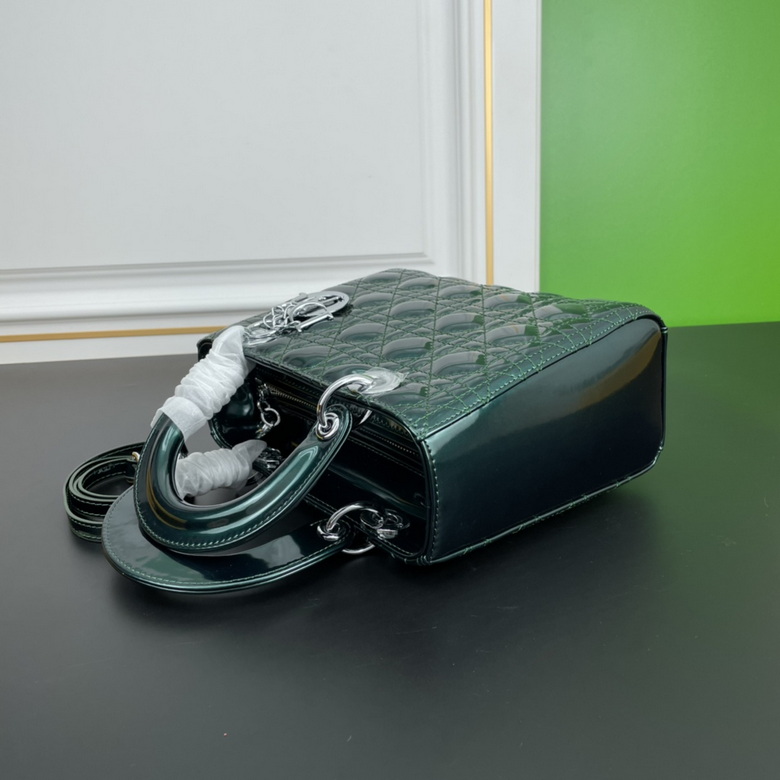 Lady 24cm 110404 XM 2 (6)