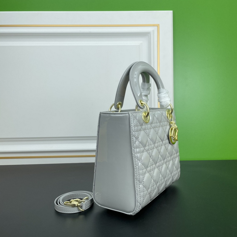 Lady 24cm 110404 XM 5 (2)