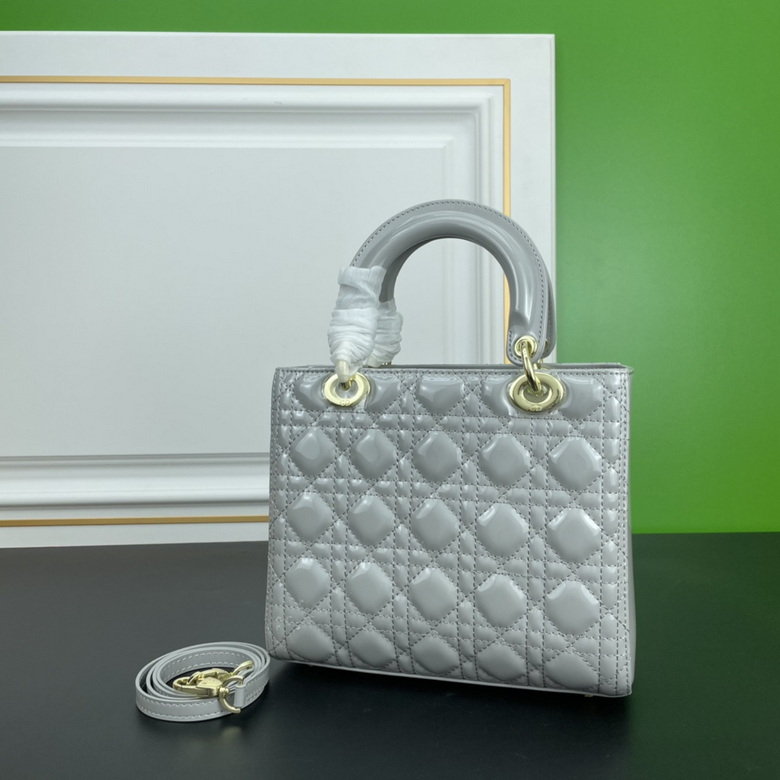 Lady 24cm 110404 XM 5 (3)