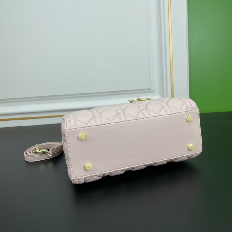 Lady 24cm 110405 XM 11 (5)