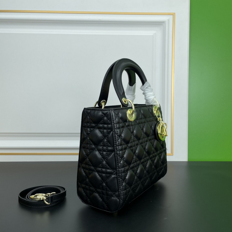 Lady 24cm 110405 XM 8 (2)