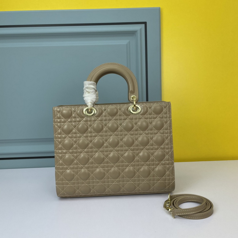 Lady 32X12X24cm 110401 XM 1 (11)