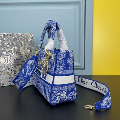 Lady M8002 24X20X11cm WW (10)