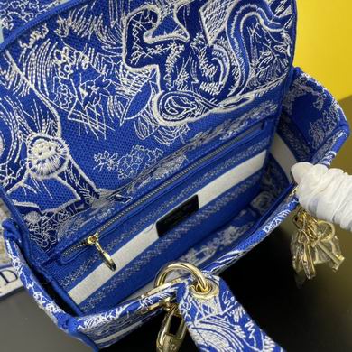 Lady M8002 24X20X11cm WW (16)