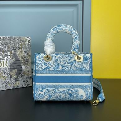 Lady M8002 24X20X11cm WW (19)