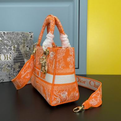 Lady M8002 24X20X11cm WW (26)