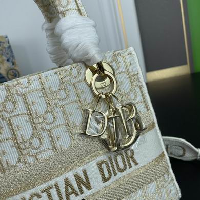 Lady M8002 24X20X11cm YW (20)