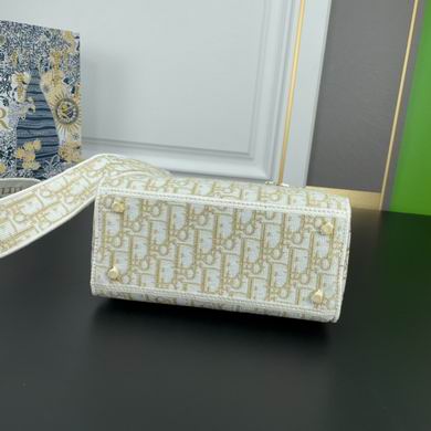 Lady M8002 24X20X11cm YW (21)