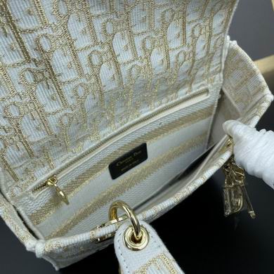 Lady M8002 24X20X11cm YW (24)