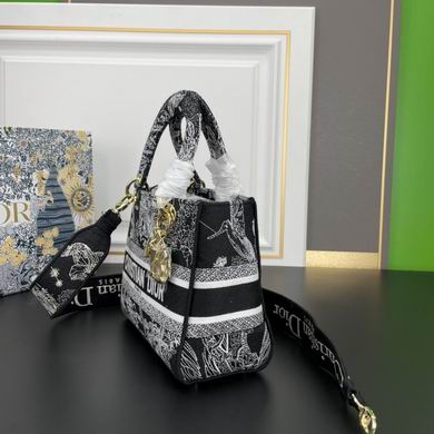 Lady M8002 24X20X11cm YW (26)