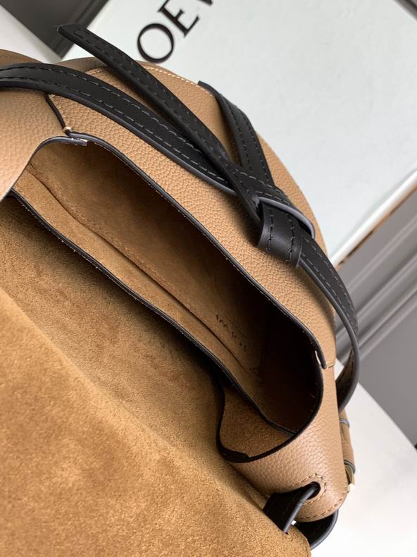 Loewe 011821 20x19x11.5cm ss15 (7)