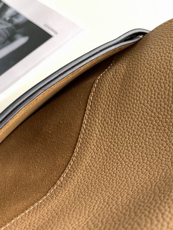 Loewe 011821 20x19x11.5cm ss15 (8)