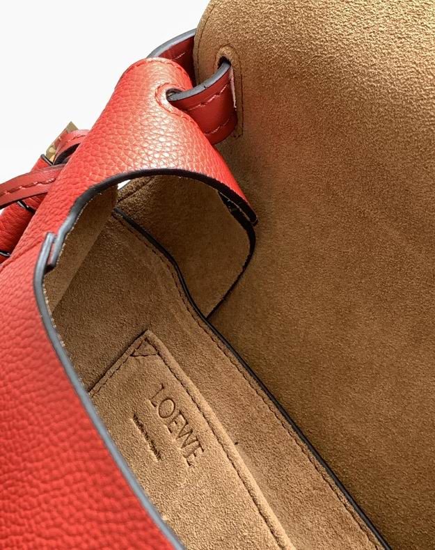 Loewe 011821 20x19x11.5cm ss18 (6)