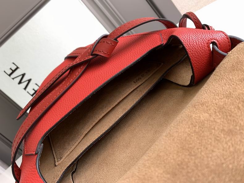 Loewe 011821 20x19x11.5cm ss18 (7)