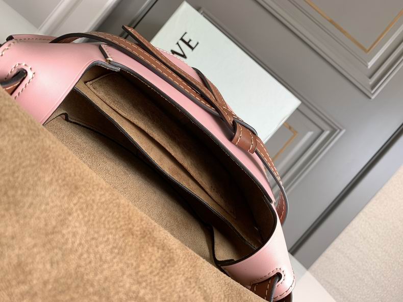 Loewe 011821 20x19x11.5cm ss3 (2)