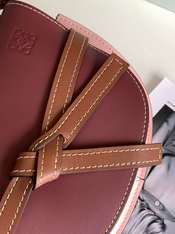 Loewe 011821 20x19x11.5cm ss3 (5)