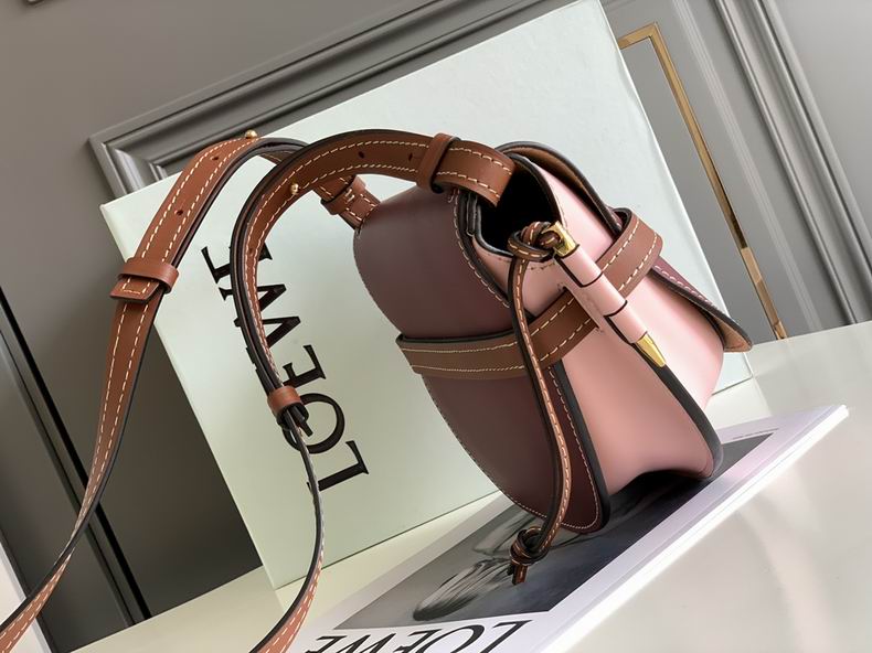 Loewe 011821 20x19x11.5cm ss3 (9)