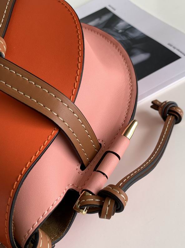 Loewe 011821 20x19x11.5cm ss7 (6)